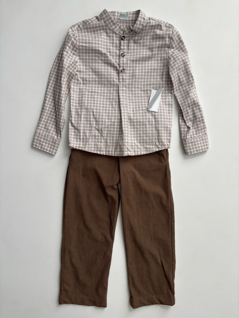 Edgehill Collection NWT Beige 1/2 Button Shirt & Pants Set 6